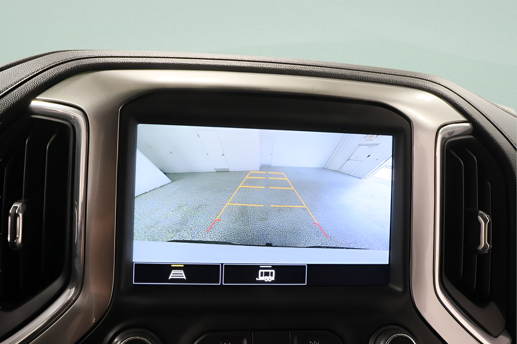 Used 2021 Chevrolet Silverado 1500 LT Trail Boss w/ Convenience Package II AWD/4WD image 12