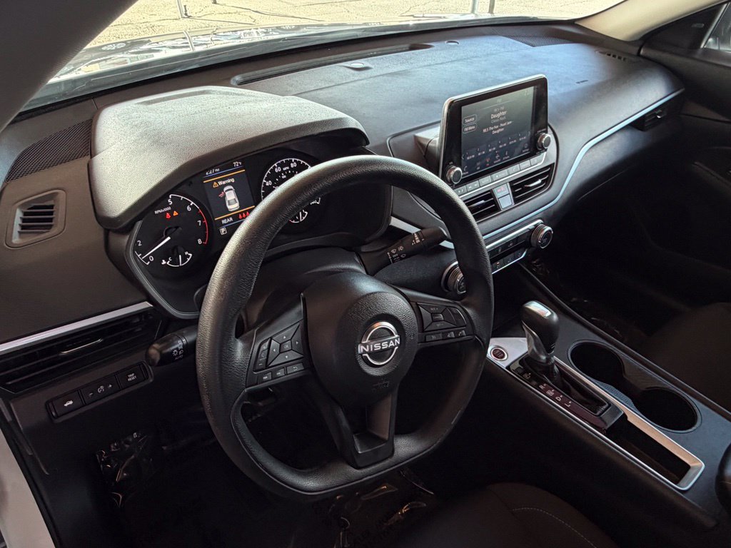Certified 2025 Nissan Altima 2.5 S FWD image 16