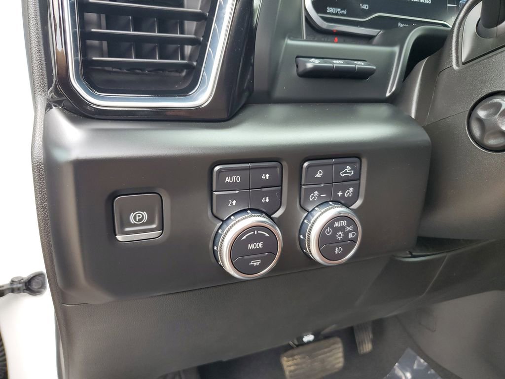 Used 2022 GMC Sierra 1500 Denali Ultimate image 18