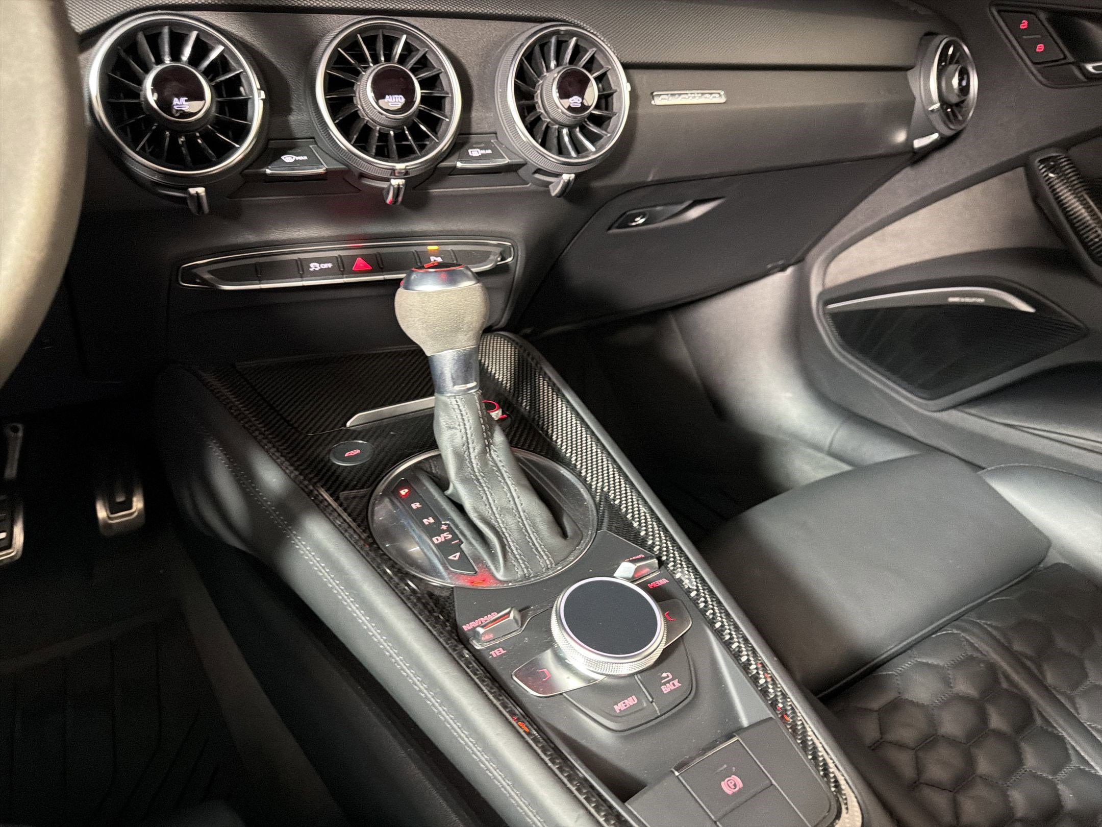 Used 2019 Audi TT RS image 15