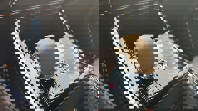 Used 2024 Land Rover Range Rover Sport Dynamic SE image 24