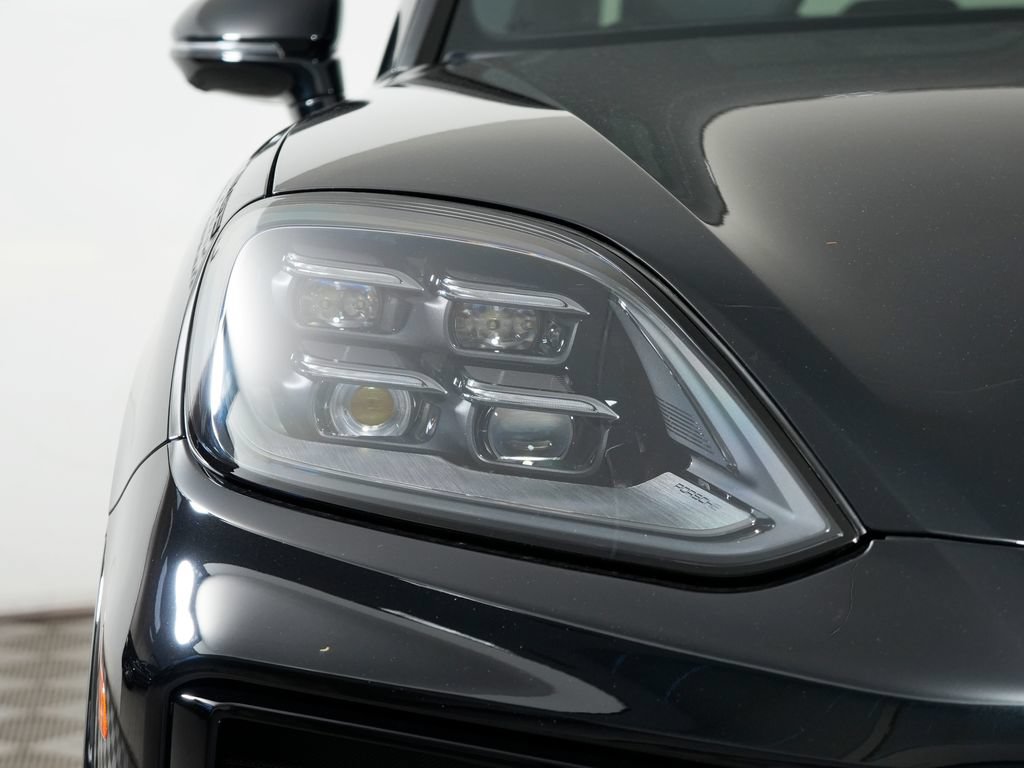 New 2026 Porsche Cayenne AWD/4WD image 11