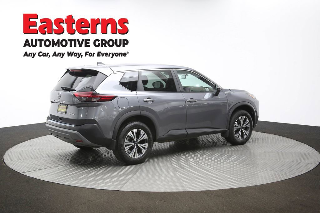 Used 2022 Nissan Rogue SV image 42