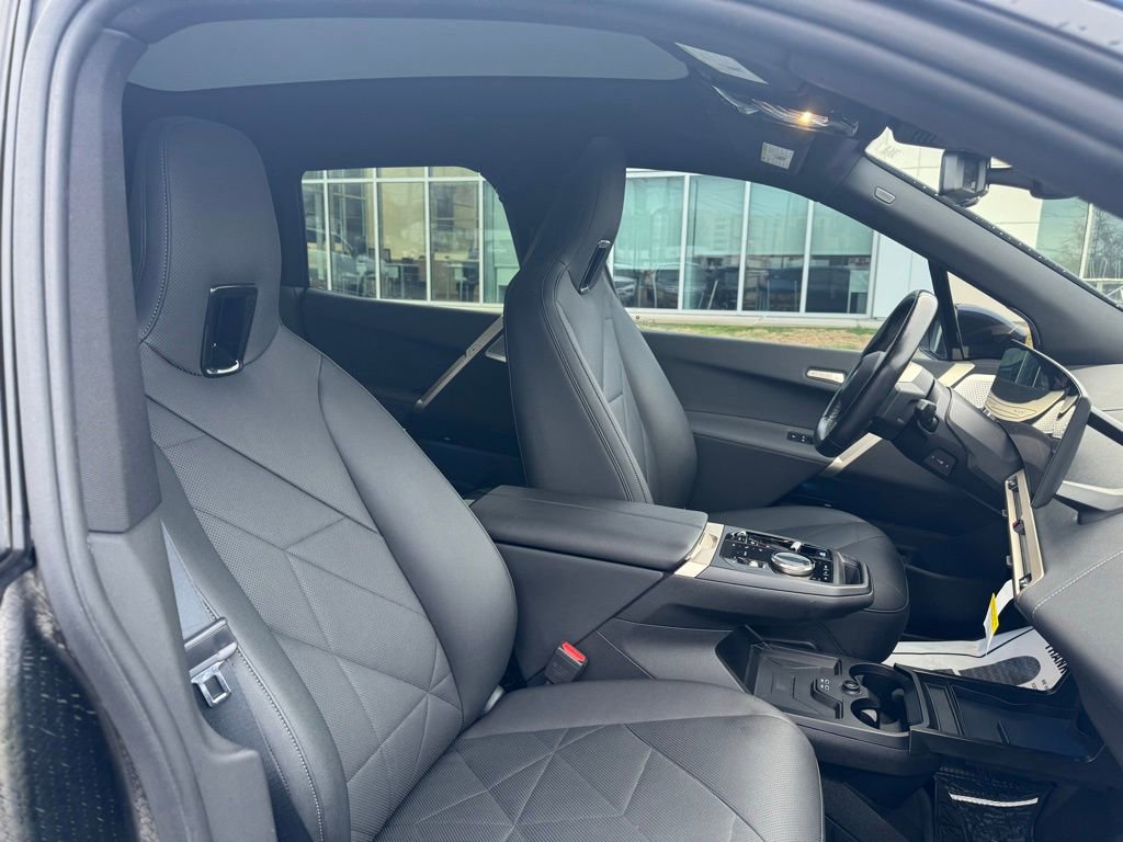 Used 2022 BMW iX xDrive50 w/ Premium Package image 20