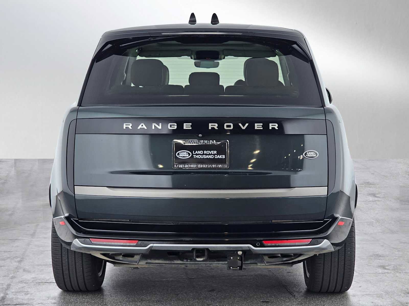 Used 2023 Land Rover Range Rover SE AWD/4WD image 4