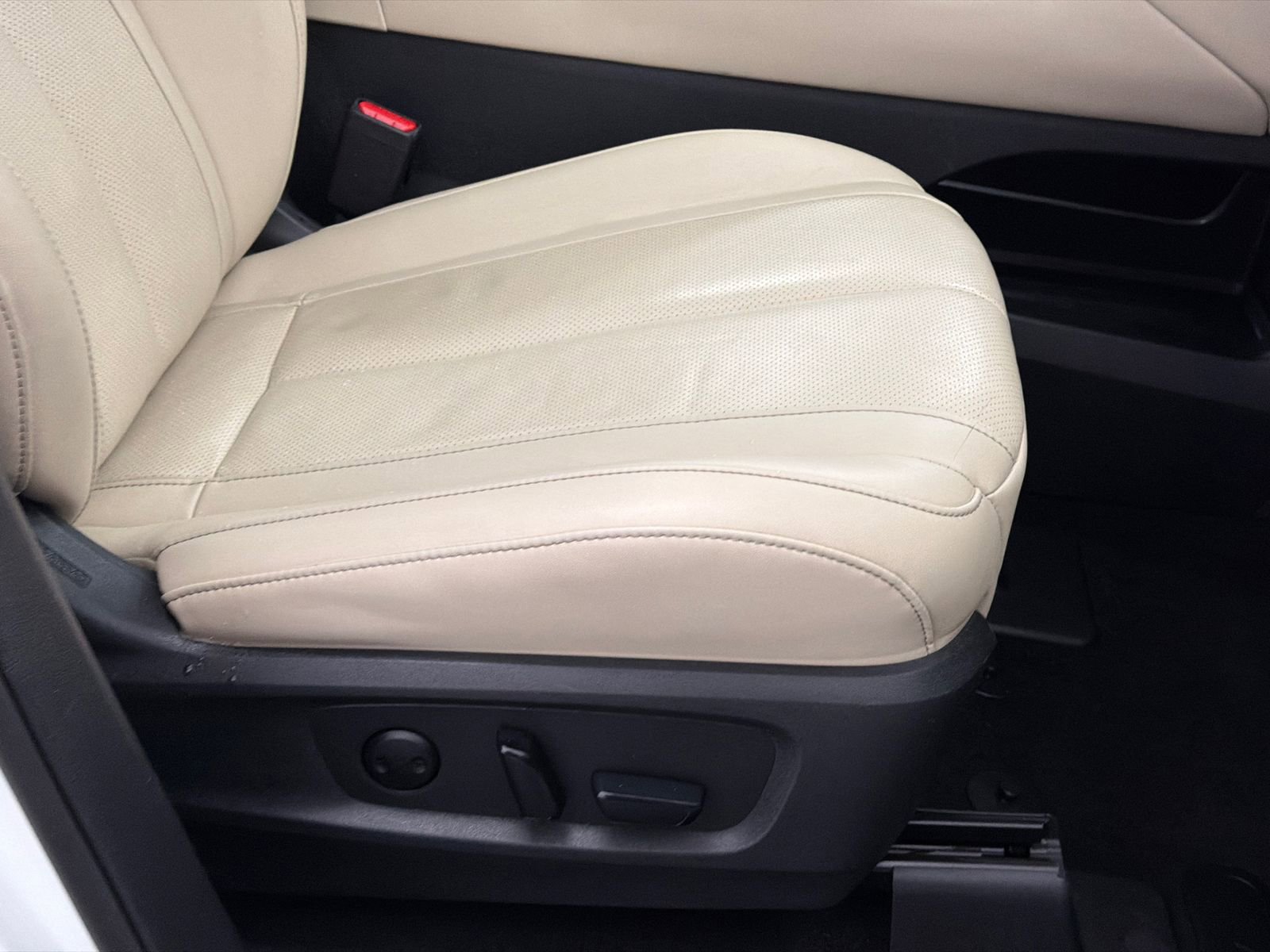 Used 2024 INFINITI QX60 Luxe image 12