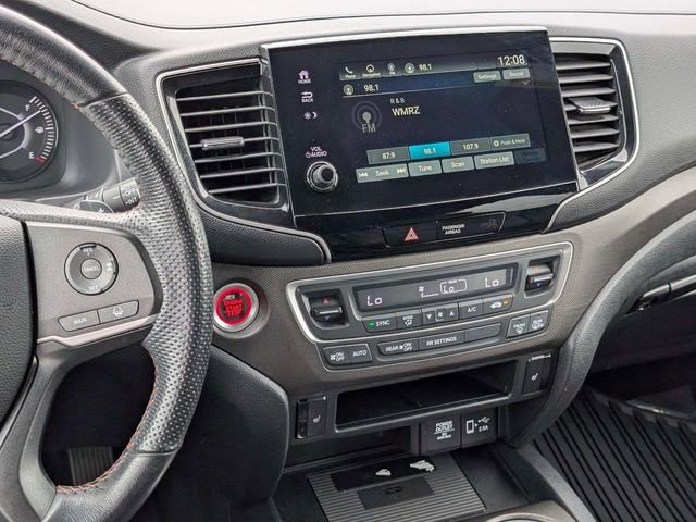 Used 2022 Honda Passport TrailSport image 18