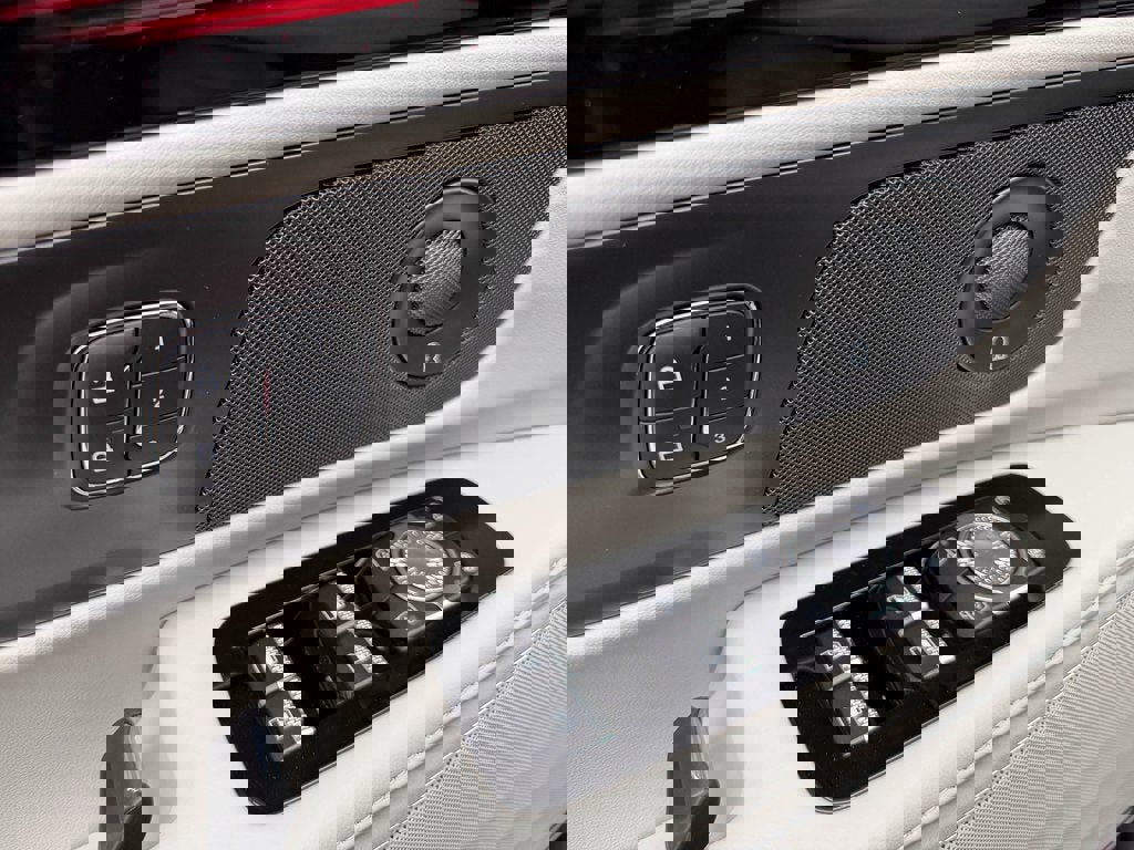 New 2026 Lincoln Nautilus Premier w/ Equipment Group 102A image 13