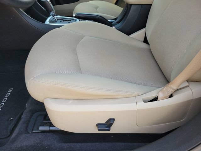 Used 2014 Dodge Avenger SE w/ Quick Order Package 27Z SE V6 FWD image 14