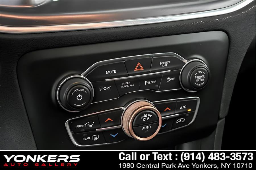 Used 2021 Dodge Charger R/T w/ Blacktop Package image 13