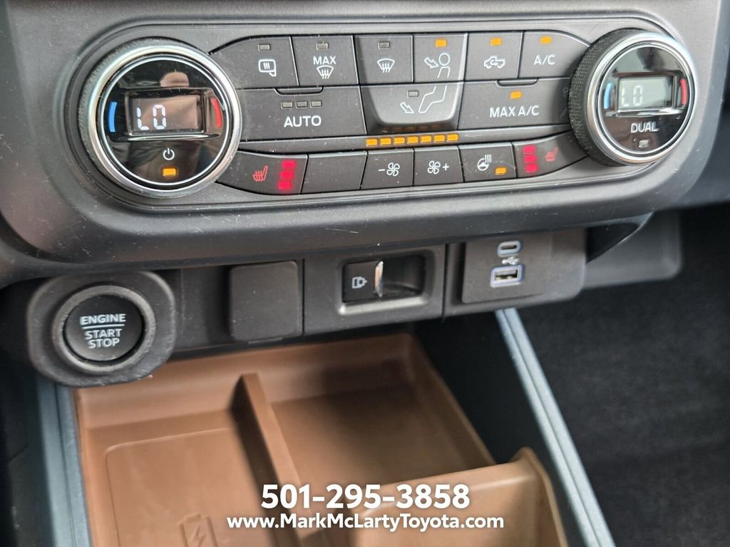 Used 2022 Ford Maverick Lariat w/ Lariat Luxury Package FWD image 20
