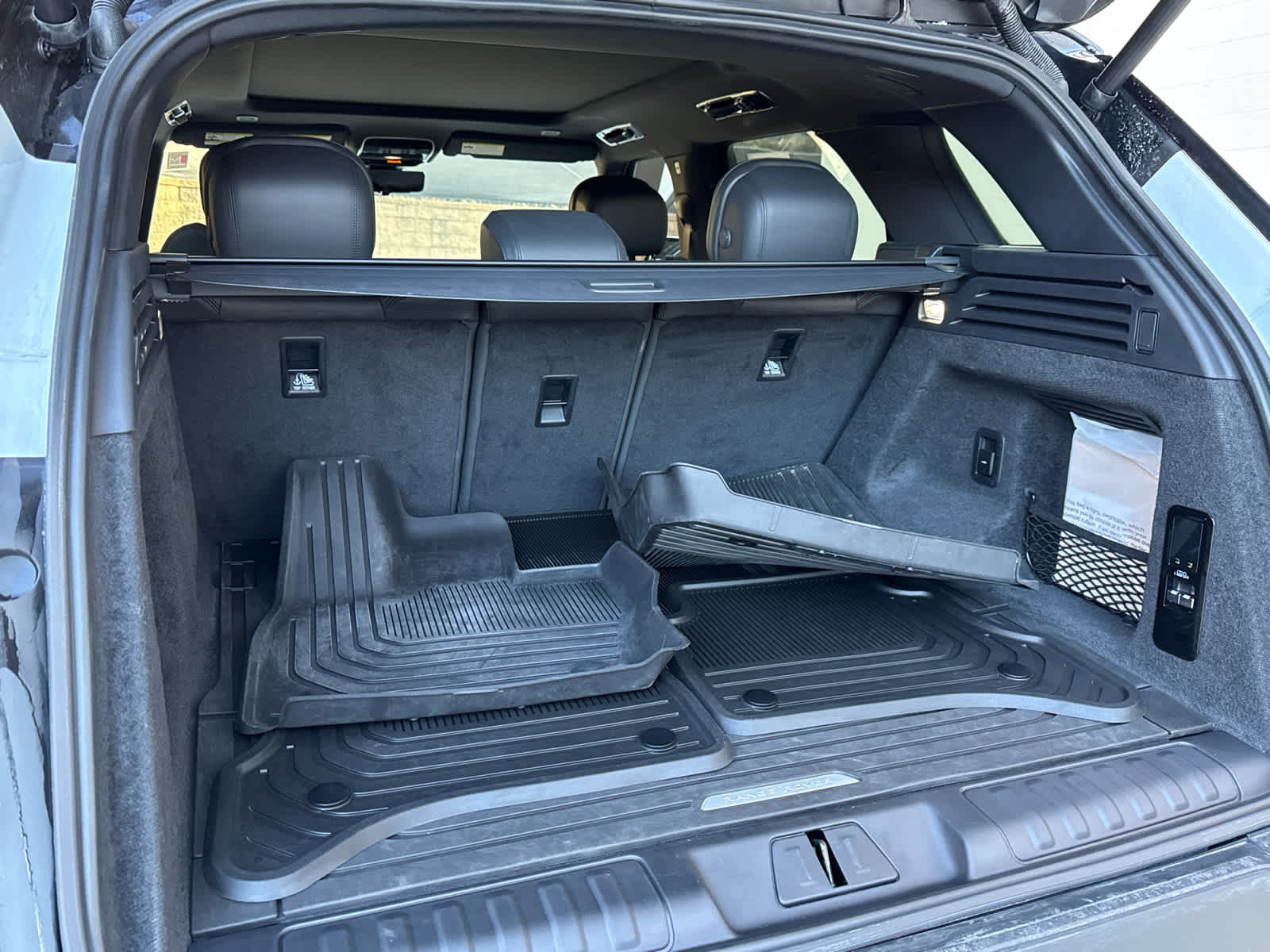 Certified 2024 Land Rover Range Rover Sport SE image 16