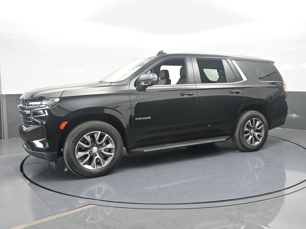 Used 2022 Chevrolet Tahoe LT w/ Luxury Package image 2