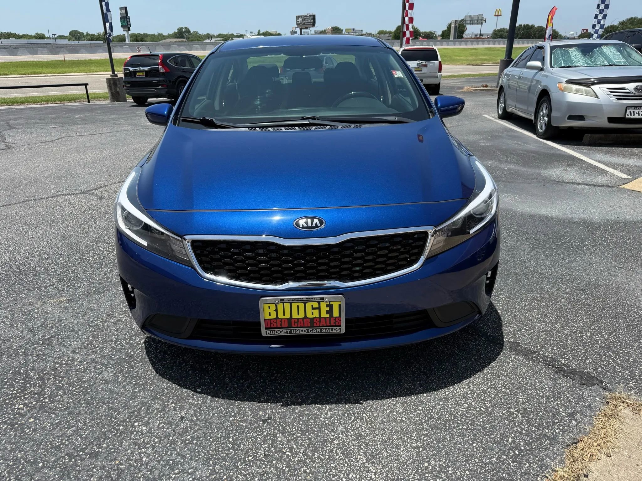 Used 2018 Kia Forte LX w/ LX Popular Package image 2