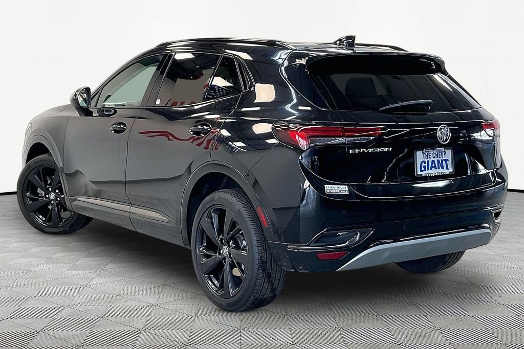 Used 2023 Buick Envision Essence w/ Sport Touring Package FWD image 4