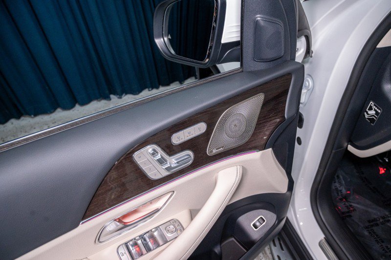New 2026 Mercedes-Benz GLS 450 4MATIC image 12