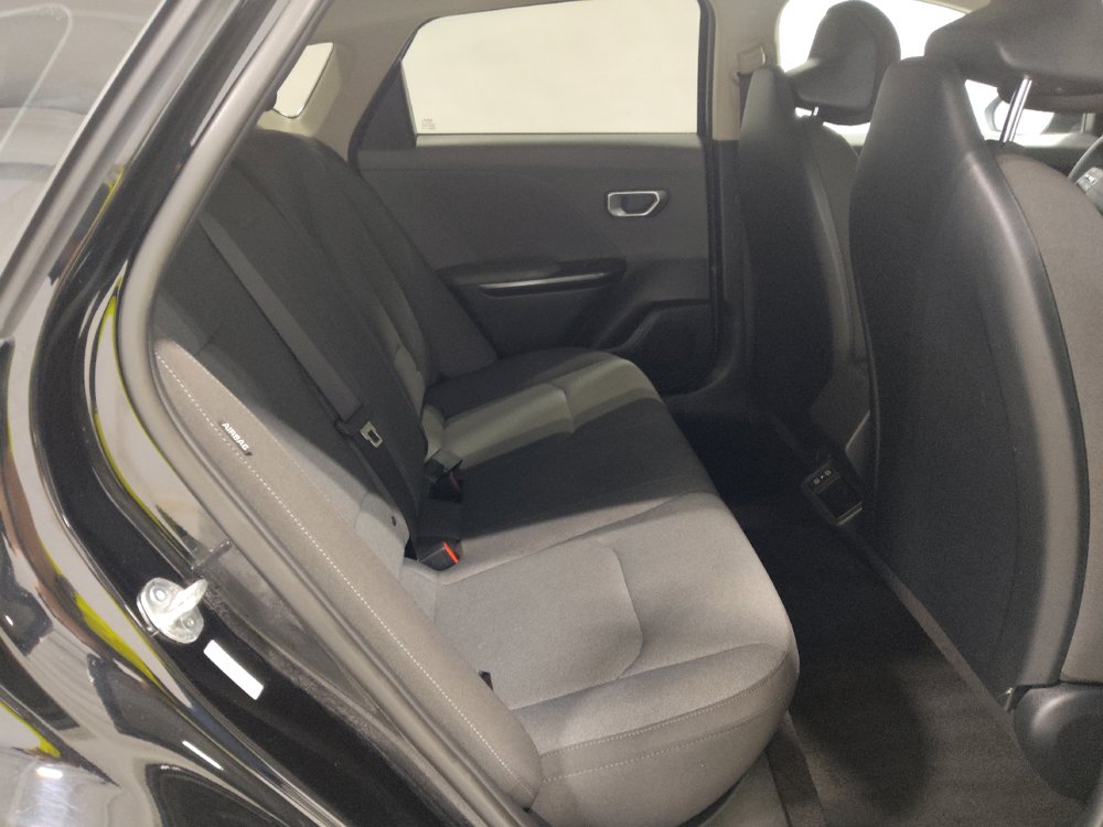 Used 2025 Kia K4 FWD image 19