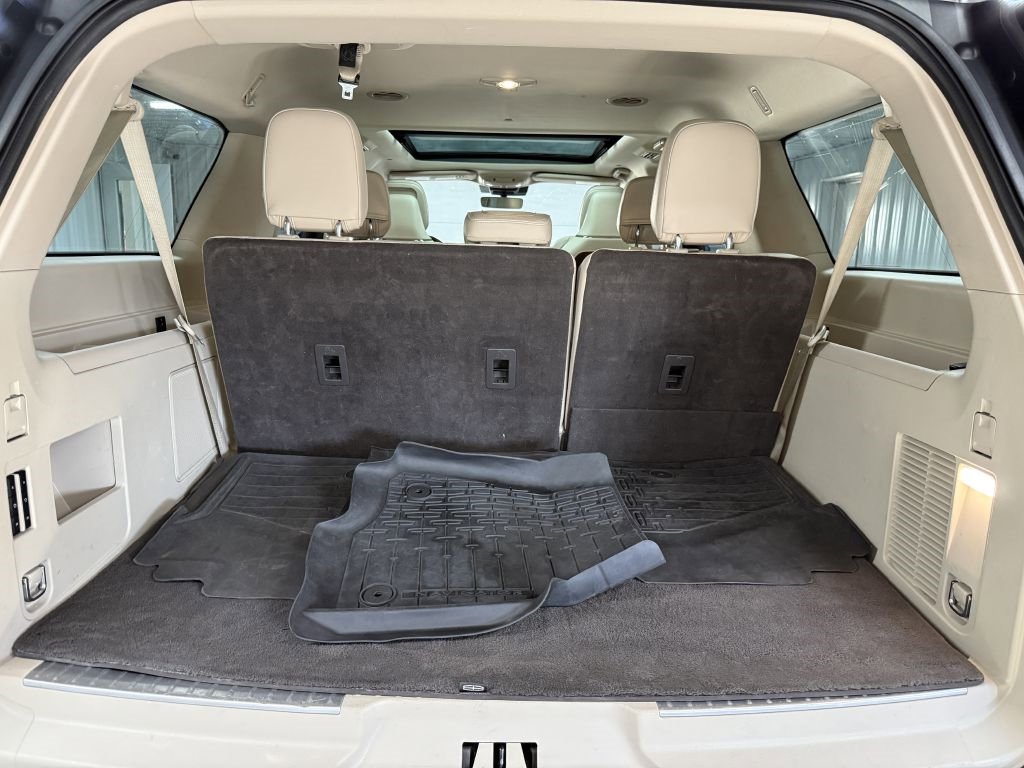 Used 2018 Lincoln Navigator L Reserve w/ Technology Package image 33