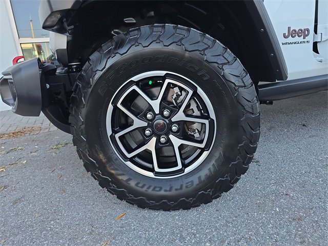 Used 2024 Jeep Wrangler Unlimited Rubicon image 30