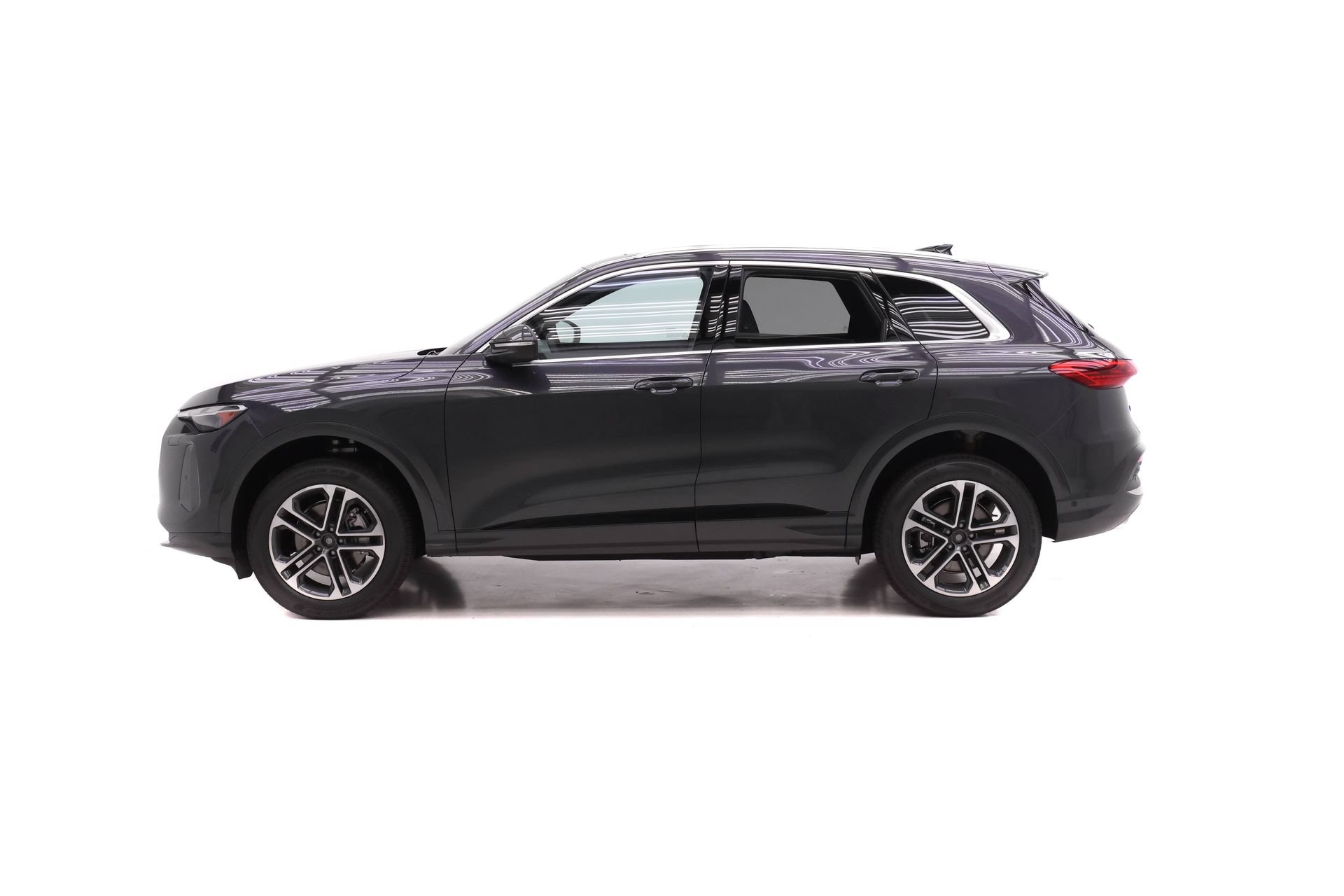 New 2026 Audi Q5 Premium AWD/4WD image 3
