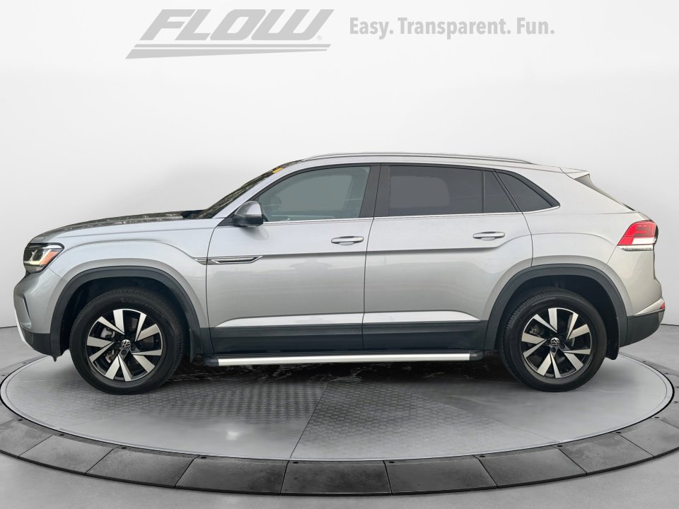 Used 2021 Volkswagen Atlas Cross Sport SE image 5