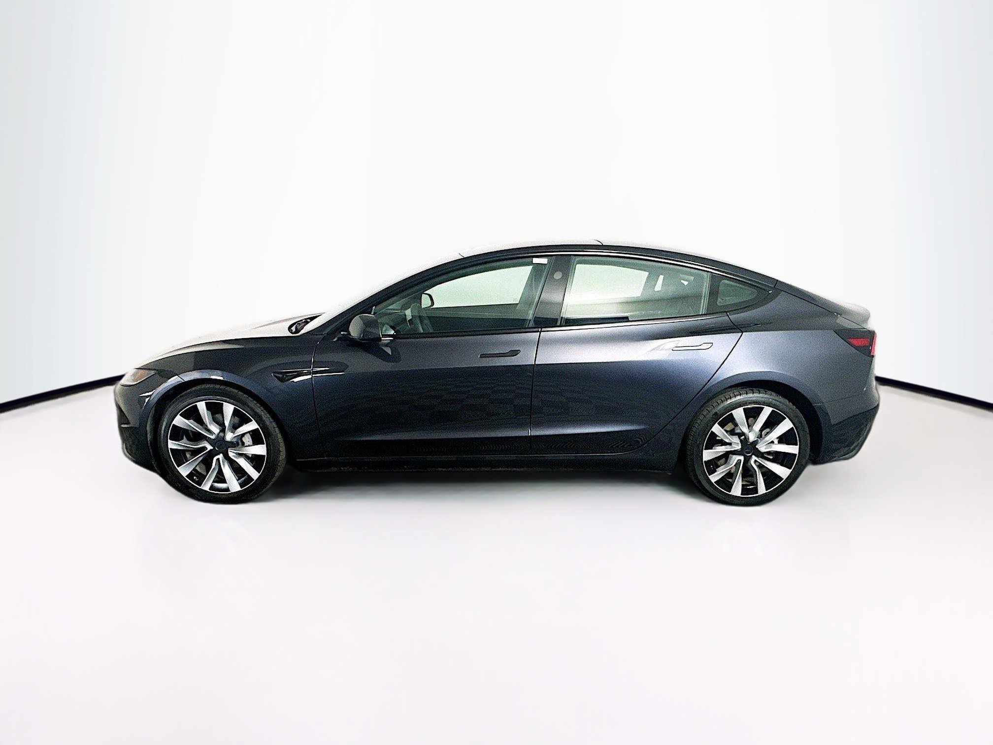 Used 2024 Tesla Model 3 Long Range AWD/4WD image 4