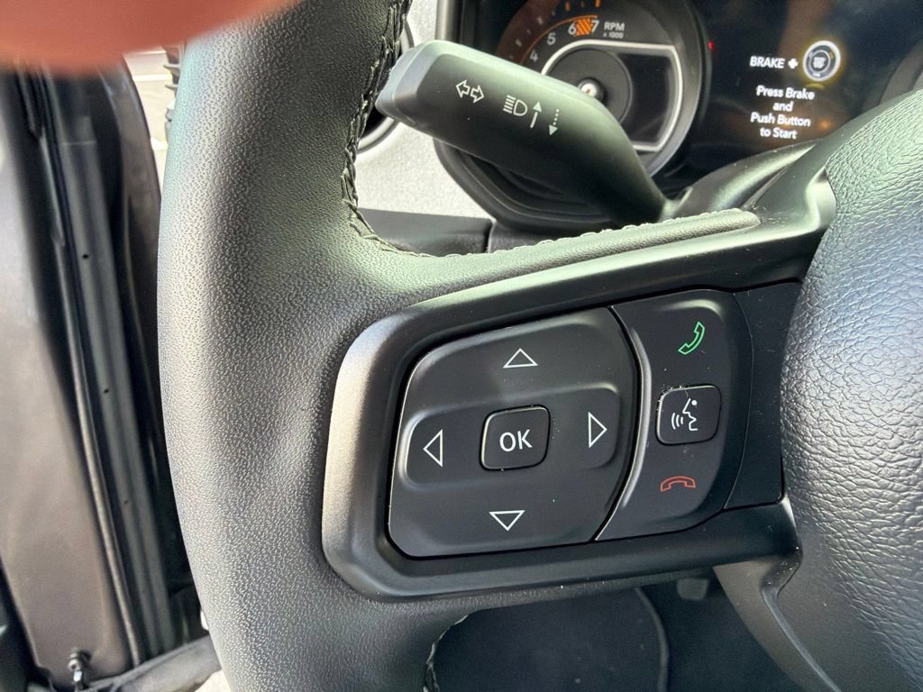 Used 2025 Jeep Wrangler Unlimited Sport AWD/4WD image 20