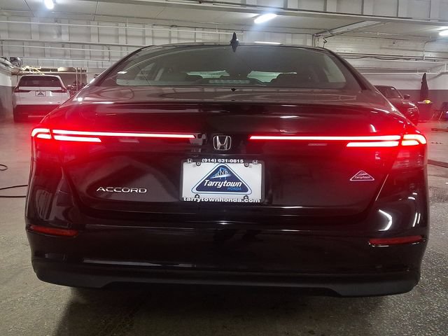 Certified 2023 Honda Accord LX image 5