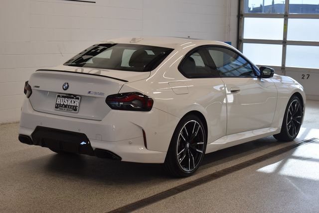 Used 2026 BMW M240i xDrive Coupe AWD/4WD image 4