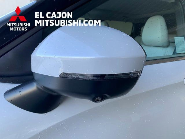 New 2026 Mitsubishi Outlander SEL FWD image 10