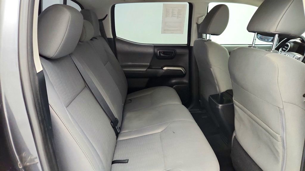 Used 2018 Toyota Tacoma SR5 image 22