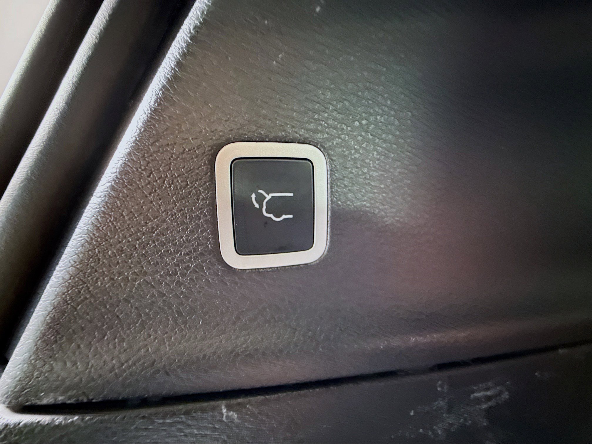 Used 2026 Chrysler Pacifica Select FWD image 40