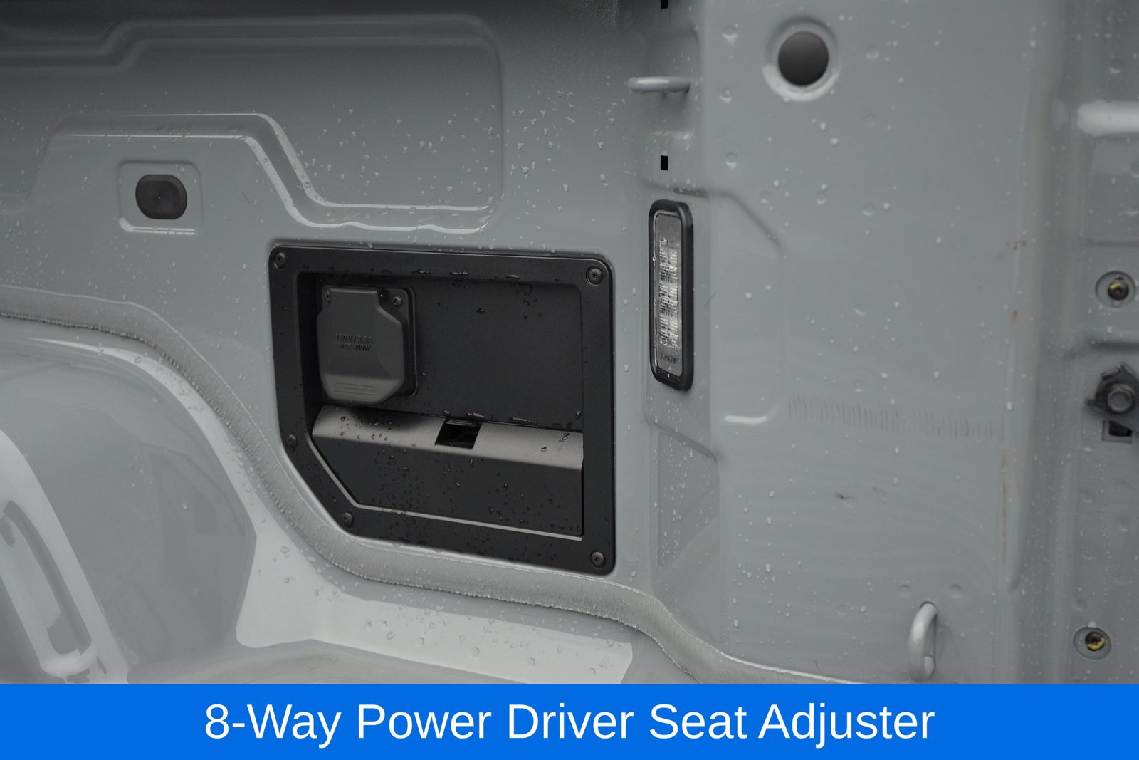 Used 2026 Chevrolet Silverado EV LT AWD/4WD image 36