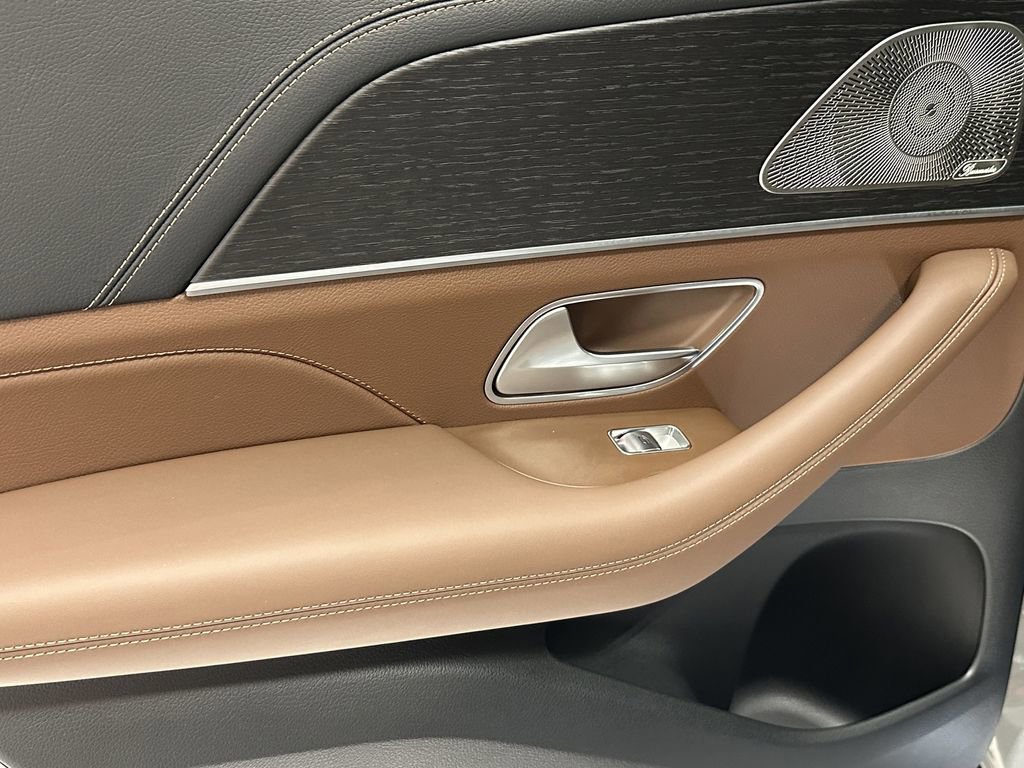 Certified 2025 Mercedes-Benz GLE 53 AMG 4MATIC image 25