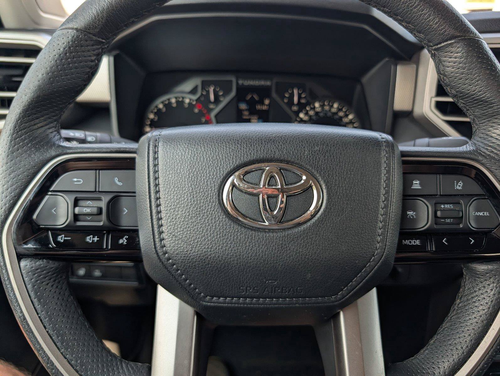 Used 2023 Toyota Tundra Limited AWD/4WD image 25