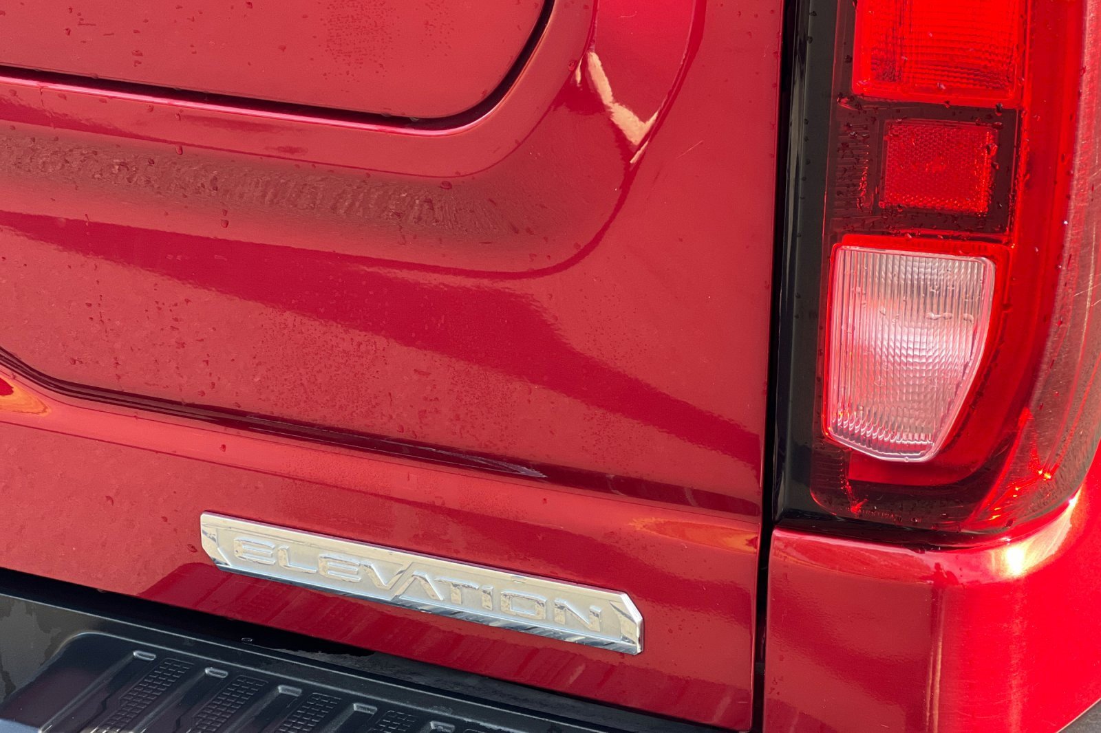 Used 2022 GMC Sierra 1500 Elevation image 38