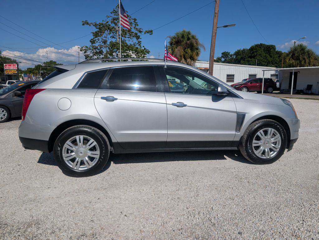Used 2013 Cadillac SRX FWD image 8