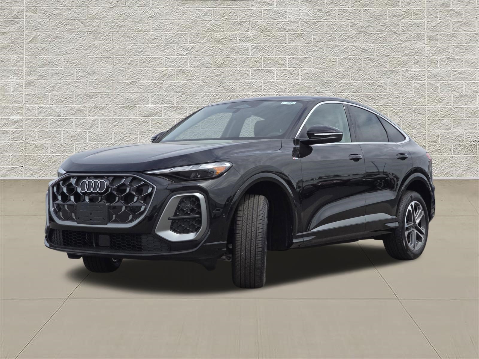 New 2026 Audi Q5 Premium AWD/4WD image 3