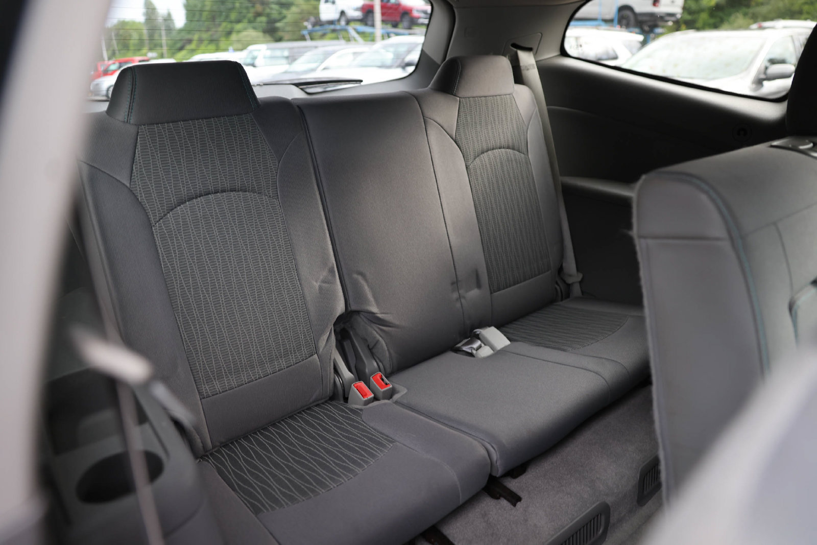 Used 2016 Chevrolet Traverse LS FWD image 14