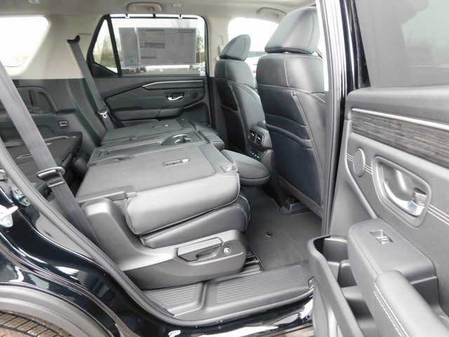 New 2026 Honda Pilot Touring image 32