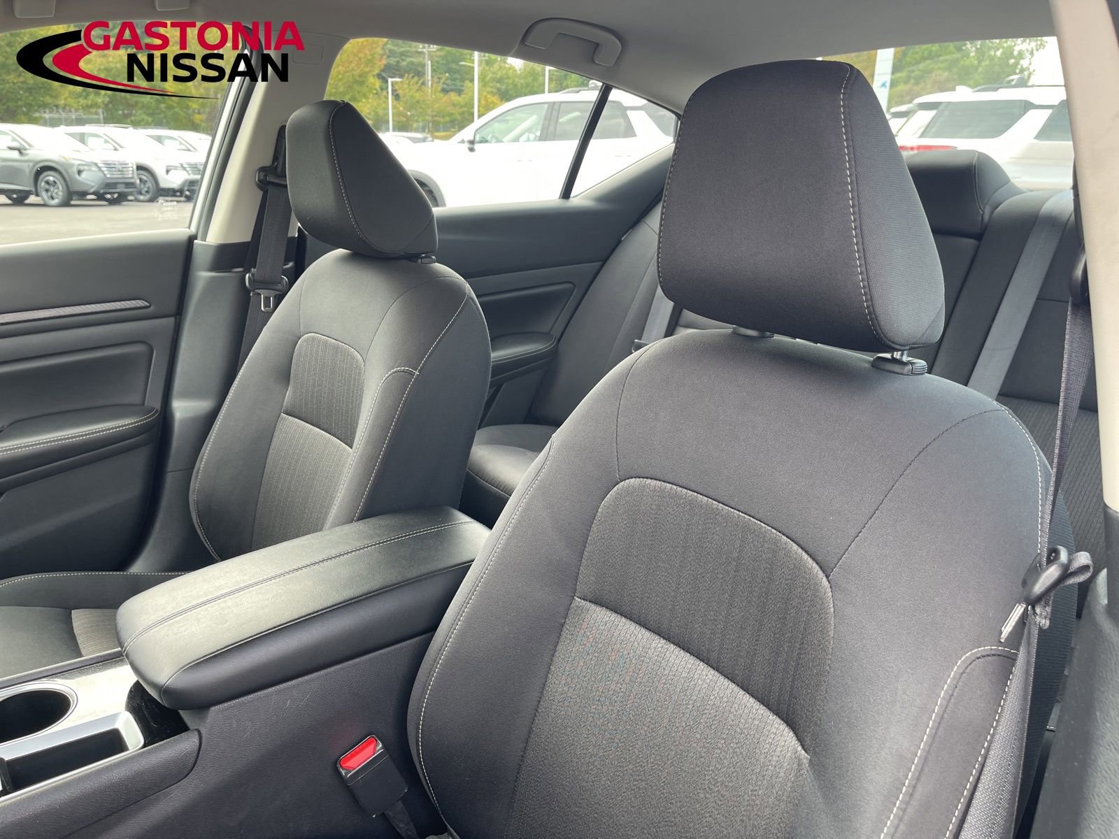 Used 2024 Nissan Altima 2.5 SV image 25