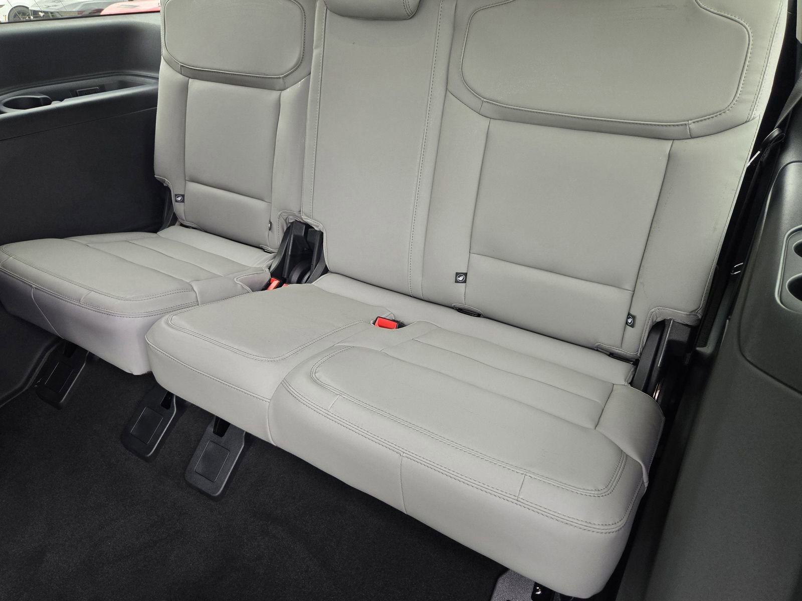 New 2026 Ford Expedition Active image 25