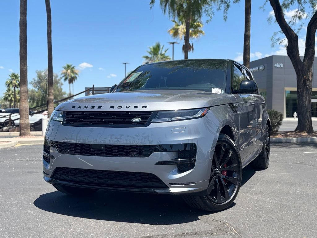 Used 2025 Land Rover Range Rover Sport Dynamic SE AWD/4WD image 1