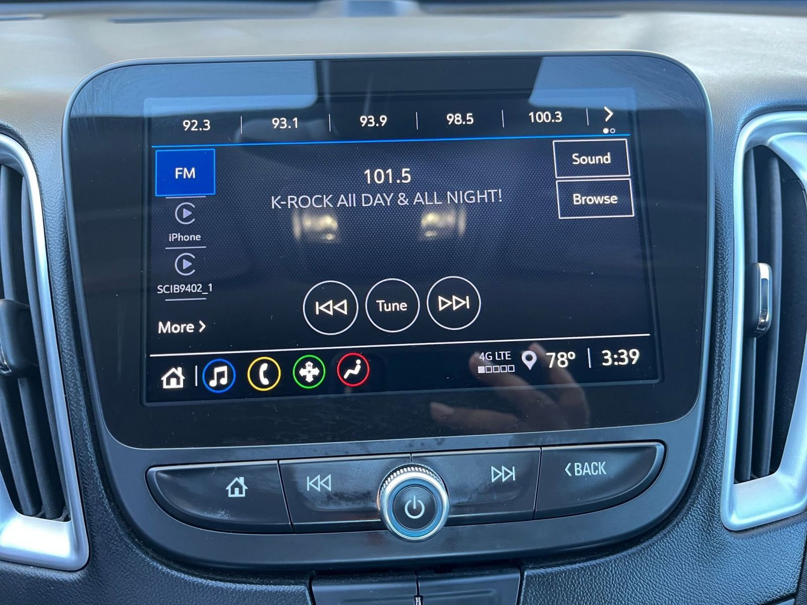 Used 2024 Chevrolet Malibu LT image 17