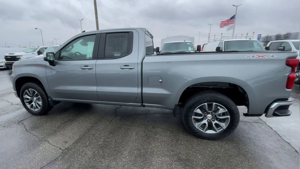 New 2026 Chevrolet Silverado 1500 LT AWD/4WD image 7