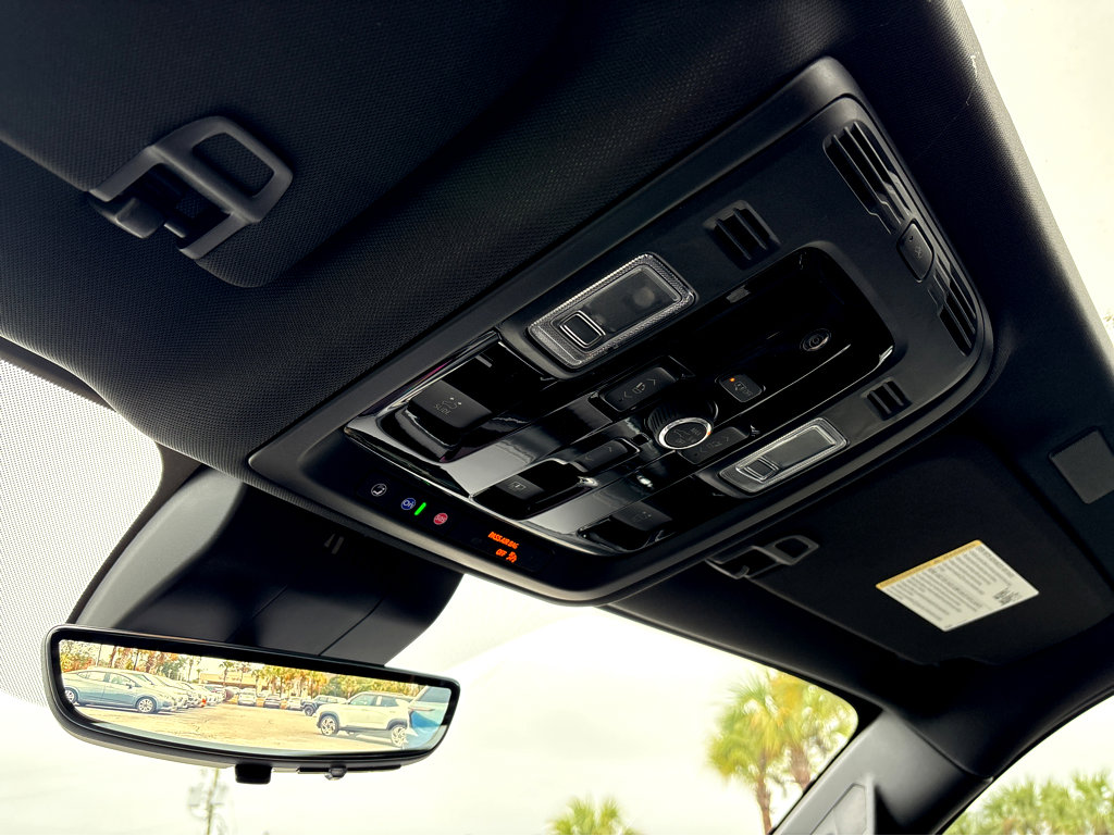 New 2026 Chevrolet Suburban Premier image 40