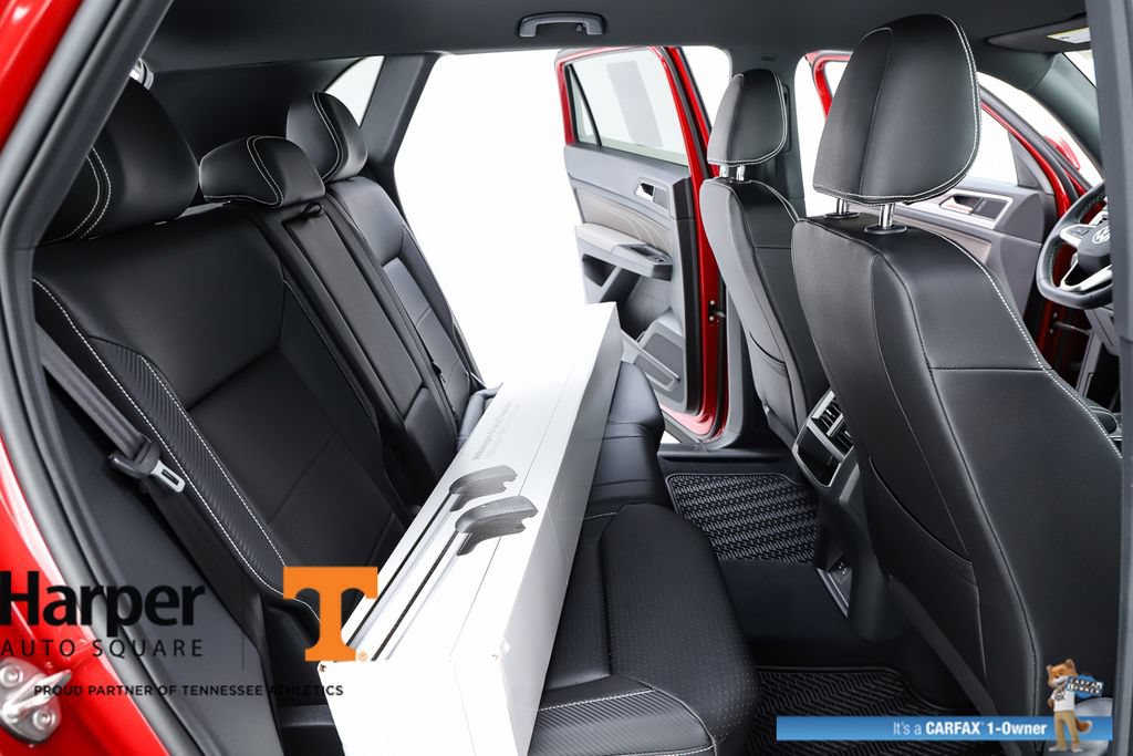 Used 2023 Volkswagen Atlas Cross Sport SE FWD image 37