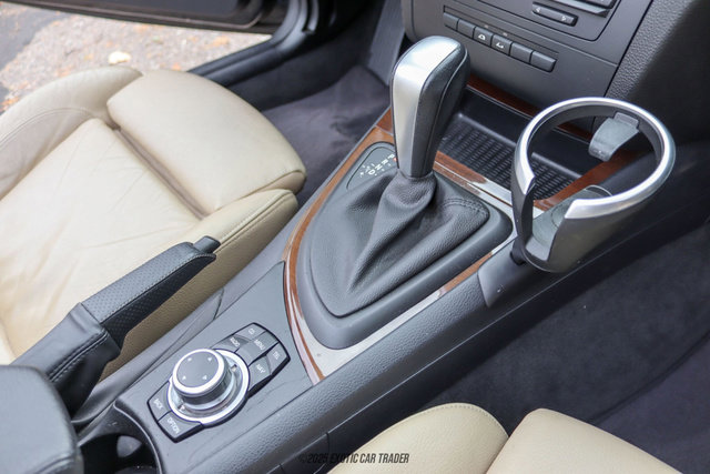 Used 2010 BMW 135i Convertible image 70