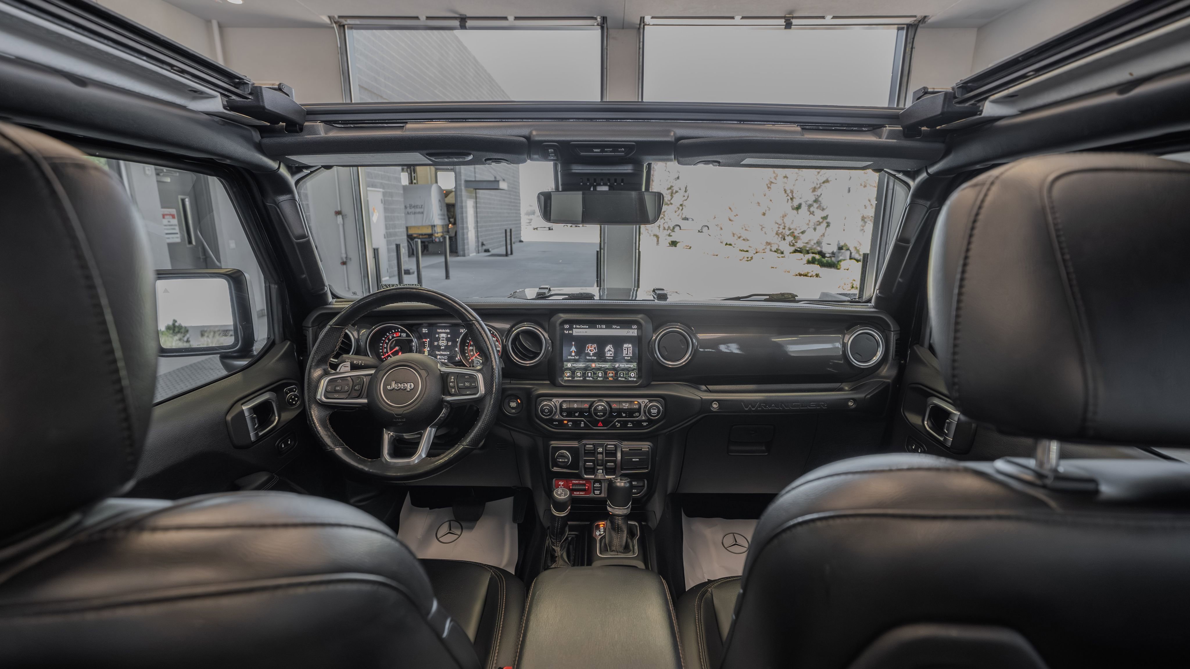 Used 2022 Jeep Wrangler Unlimited Rubicon w/ Trailer Tow Package image 25