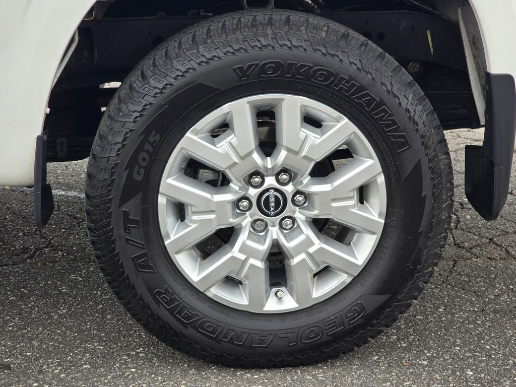 Used 2024 Nissan Frontier SV AWD/4WD image 20